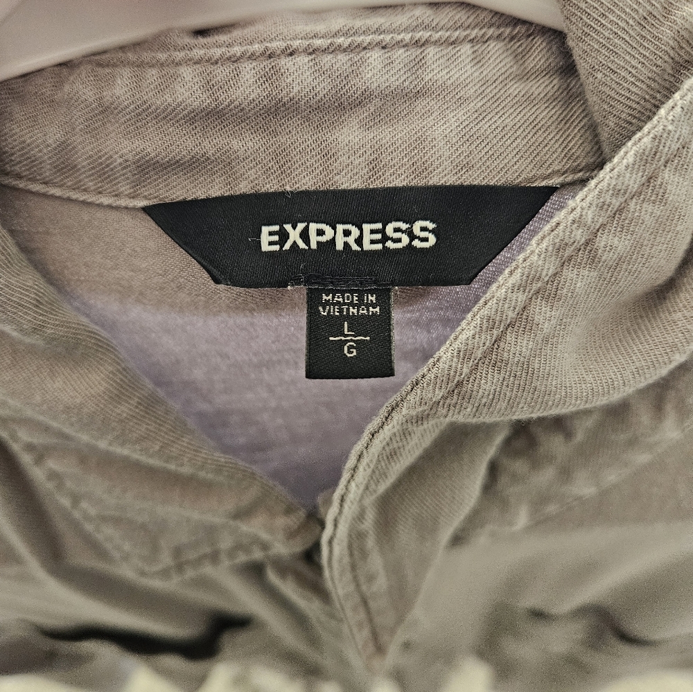 Express button shirt - Picture 3 of 3